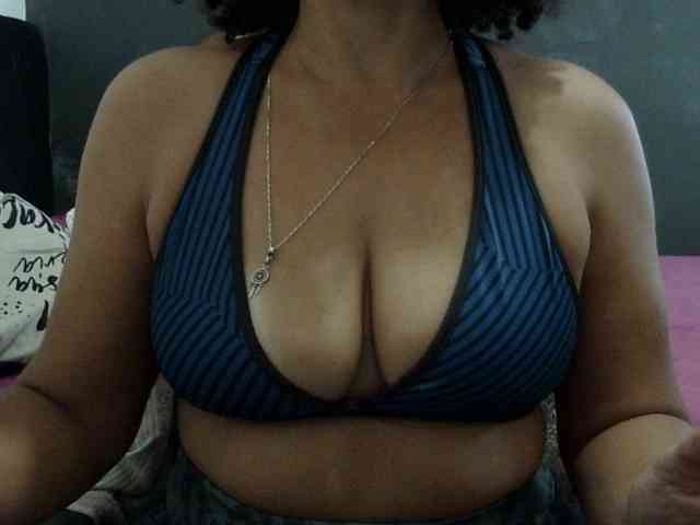 volupmilf webcam