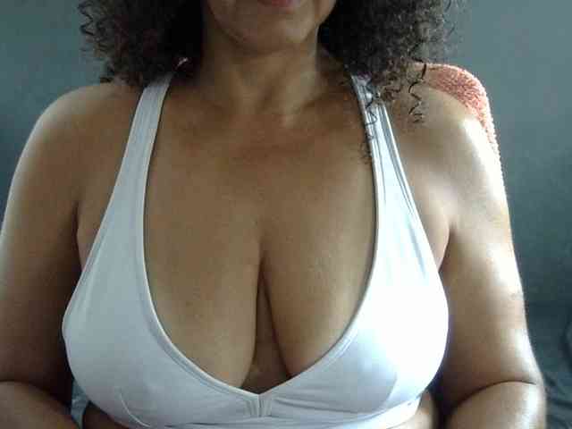 volupmilf webcam