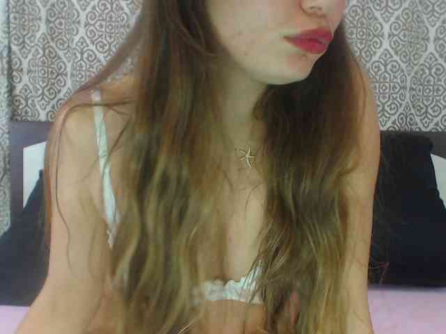 TastyMelanie webcam