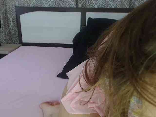 TastyMelanie webcam
