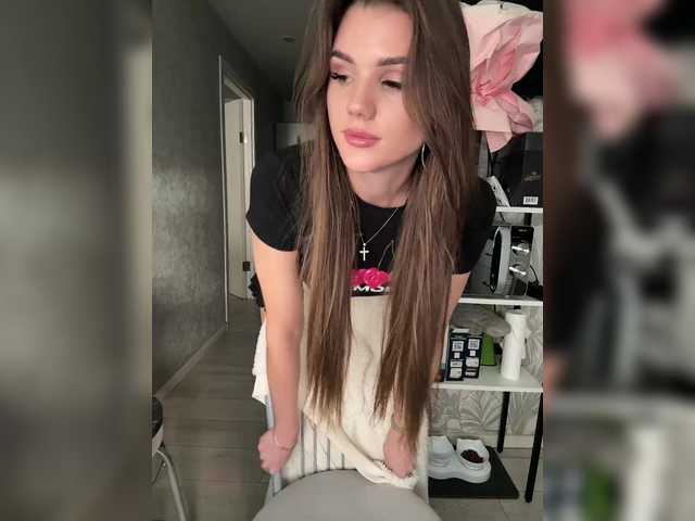 SweetyMia's BongaCams show and profile