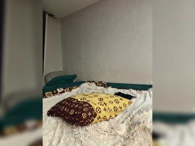 SweetyMia's BongaCams show and profile