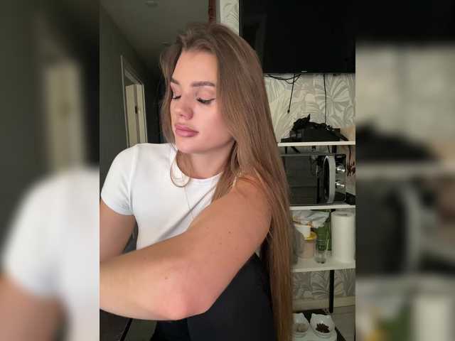 SweetyMia from BongaCams