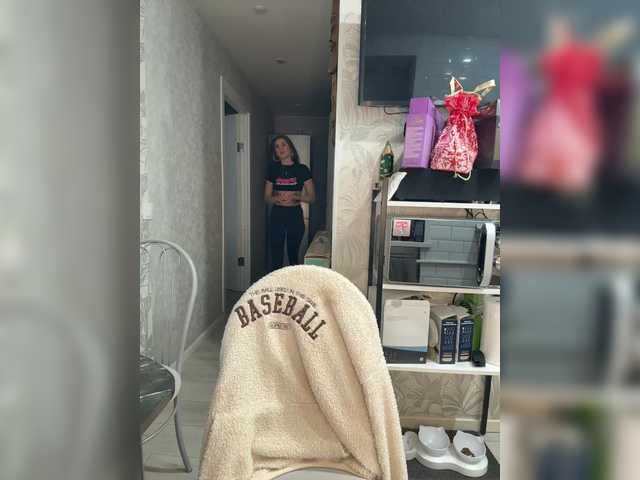 SweetyMia's BongaCams show and profile