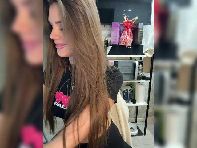 SweetyMia's BongaCams profile