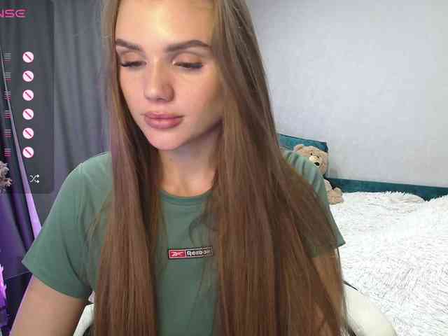 nude chat room SweetyMia