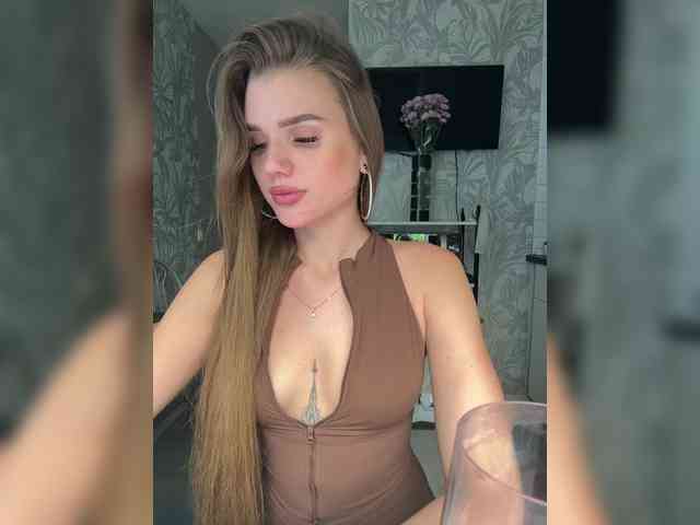 Модель: SweetyMia