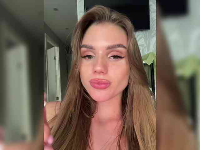 private live web cam SweetyMia