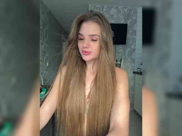 SweetyMia webcam