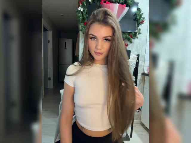 SweetyMia webcam