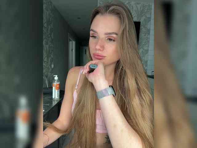 Модель: SweetyMia
