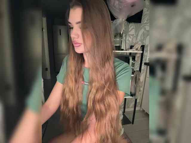 SweetyMia webcam