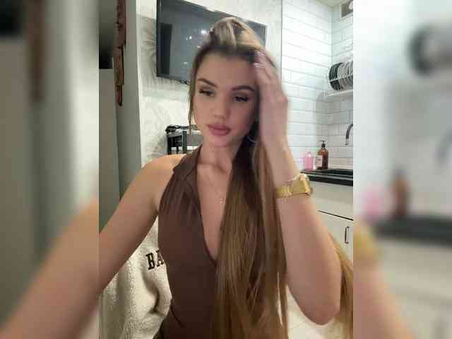 SweetyMia webcam