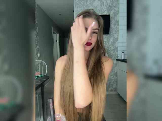 SweetyMia webcam