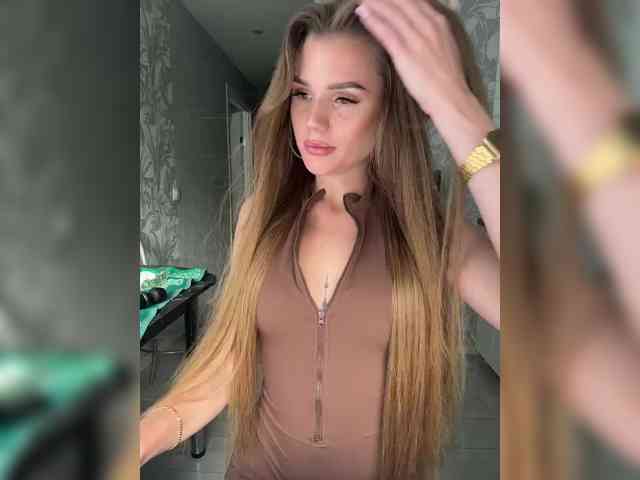 SweetyMia webcam