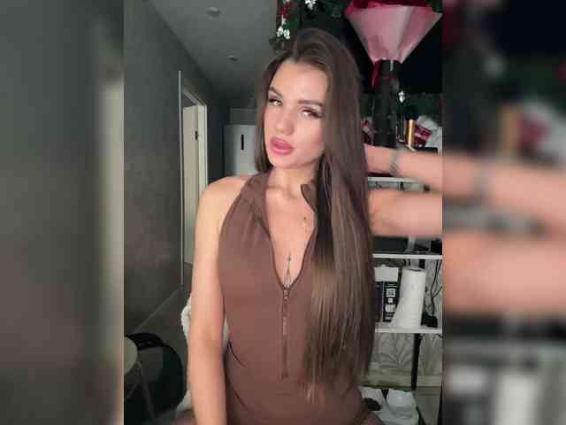 SweetyMia Live Webcam on BongaCams