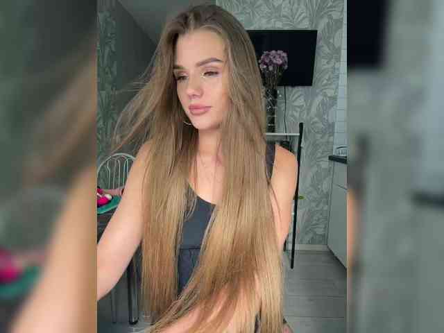 SweetyMia Live Webcam on BongaCams