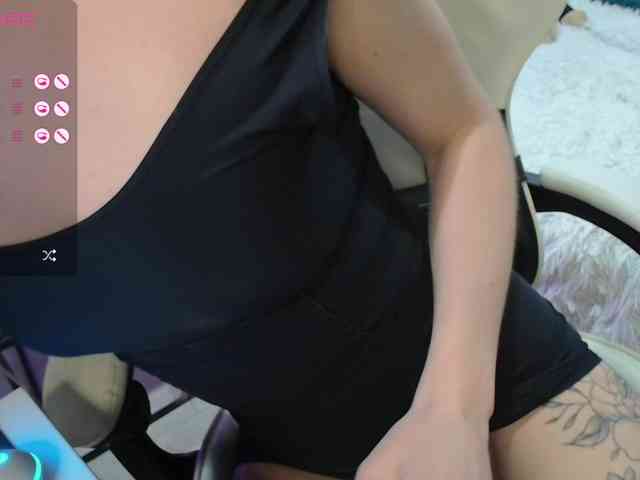 SweetyMia webcam