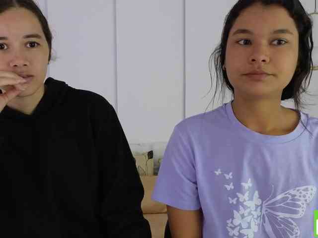 sexychanell-1 webcam