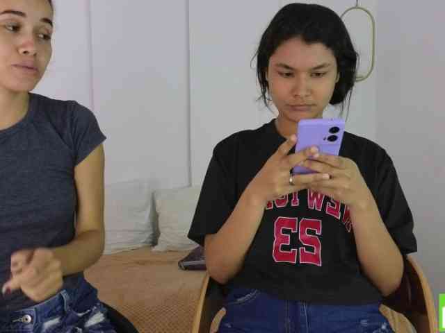 sexychanell-1 webcam