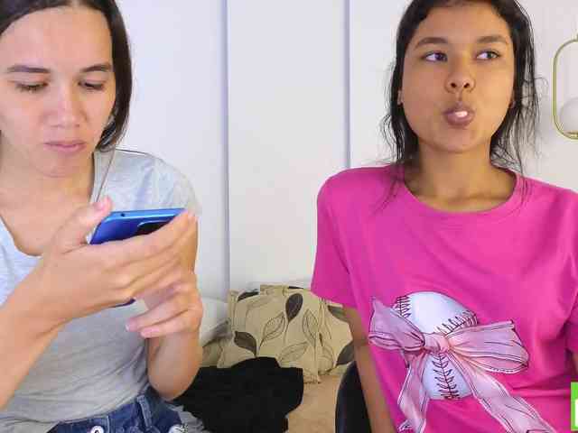 sexychanell-1 webcam