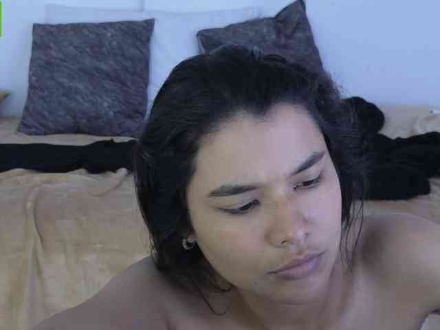 sexychanell-1 webcam