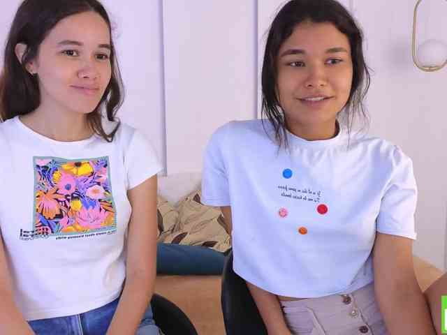 sexychanell-1 webcam