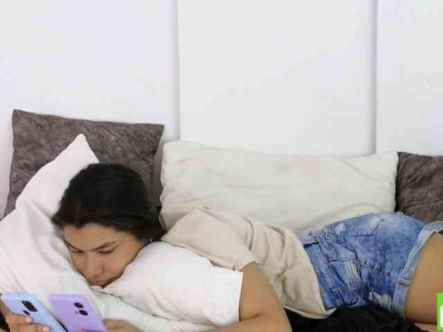 sexychanell-1 webcam