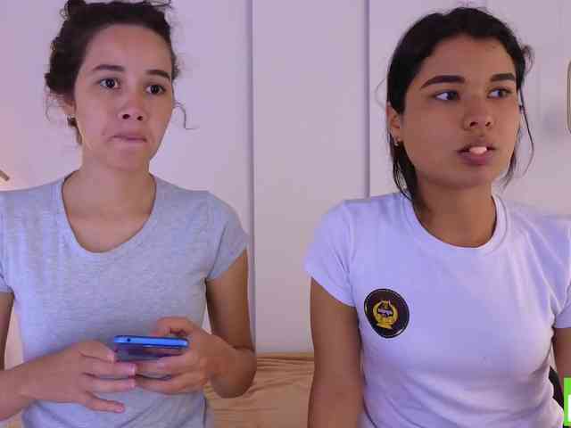 sexychanell-1 webcam