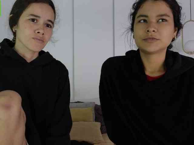 sexychanell-1 webcam