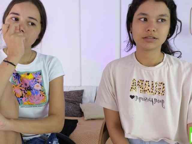 sexychanell-1 webcam