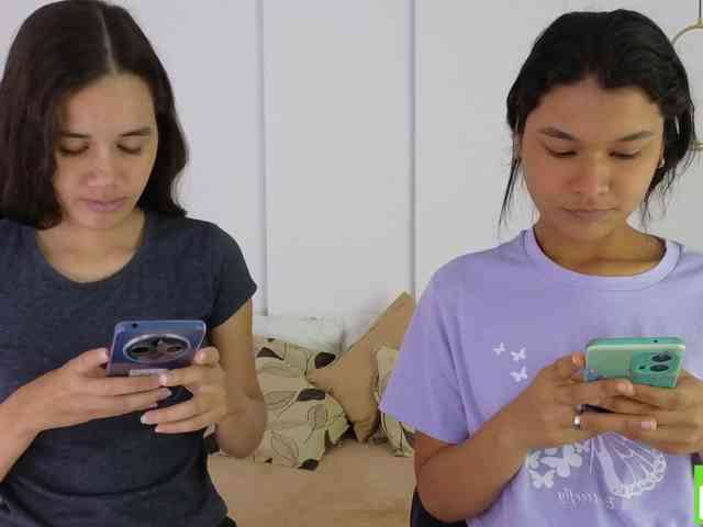 sexychanell-1 webcam