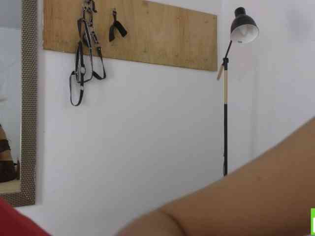 sexychanell-1 webcam