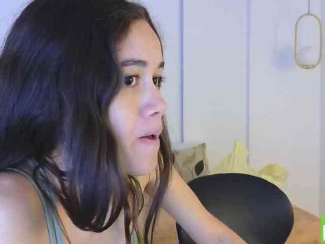 sexychanell-1 webcam