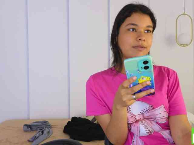 sexychanell-1 webcam