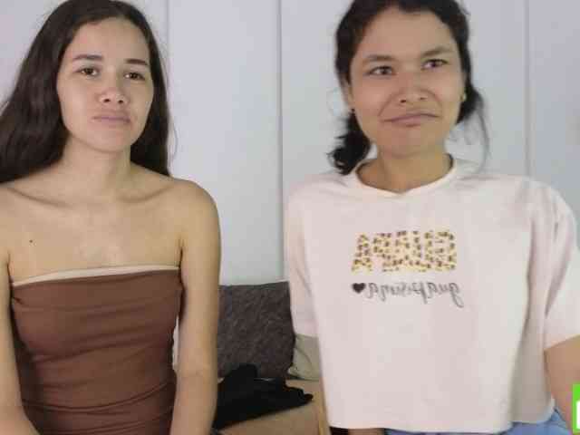 sexychanell-1 webcam