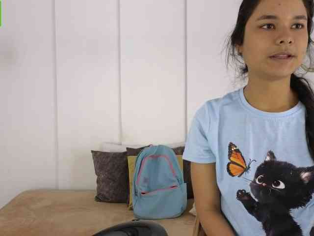 sexychanell-1 webcam