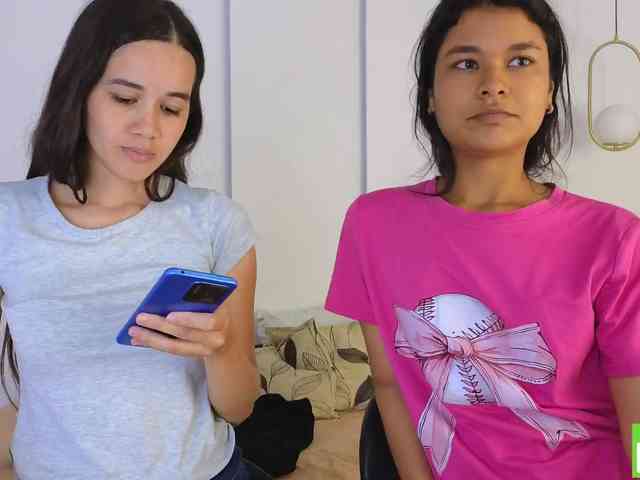 sexychanell-1 webcam