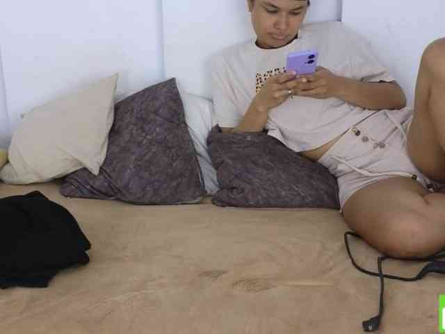 sexychanell-1 webcam