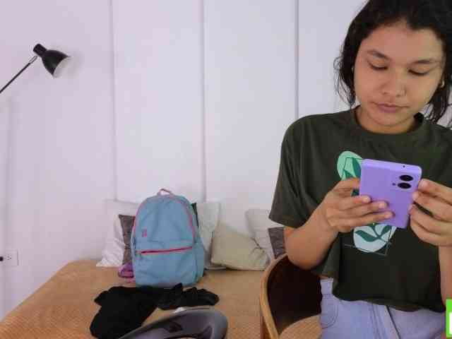 sexychanell-1 webcam