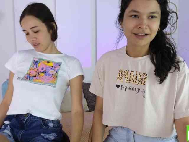 sexychanell-1 webcam