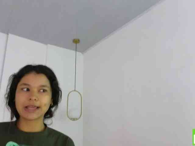 sexychanell-1 webcam