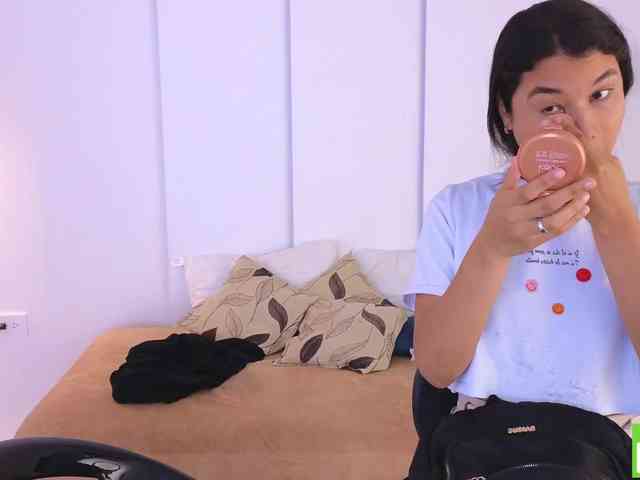 sexychanell-1 webcam