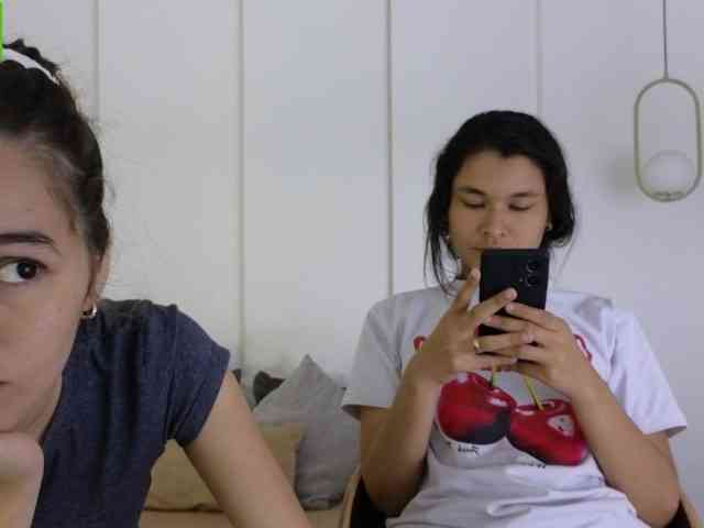 sexychanell-1 webcam