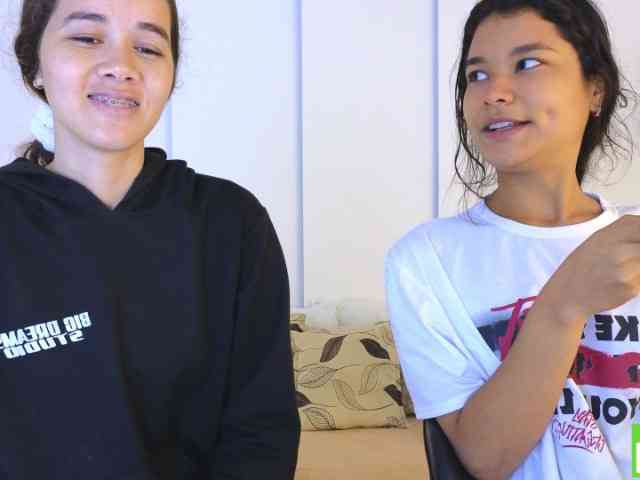 sexychanell-1 webcam