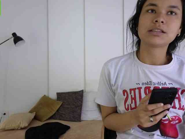 sexychanell-1 webcam