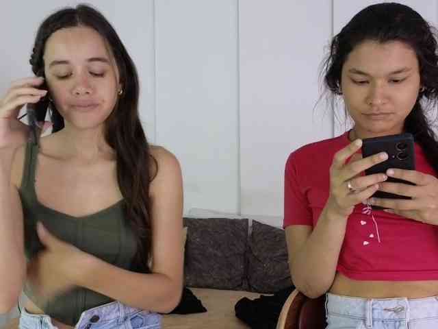 sexychanell-1 webcam