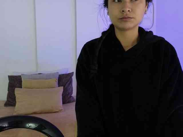 sexychanell-1 webcam