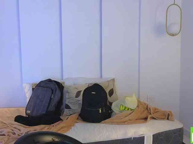 sexychanell-1 webcam