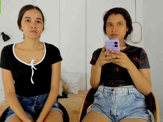 sexychanell-1 webcam